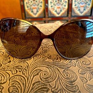GUCCI SUNGLASSES